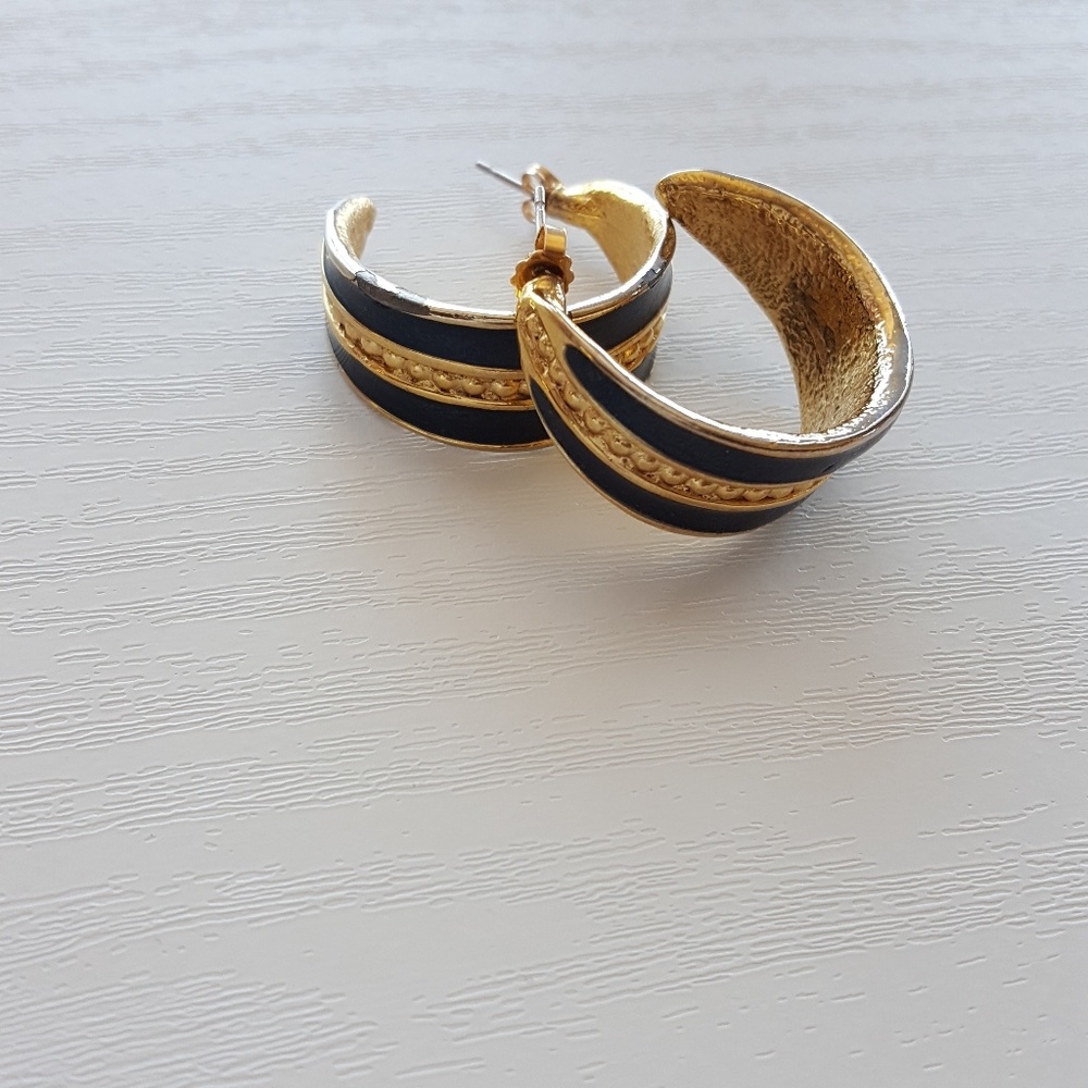 Vintage | Half Moon Navy Blue/Gold Earrings